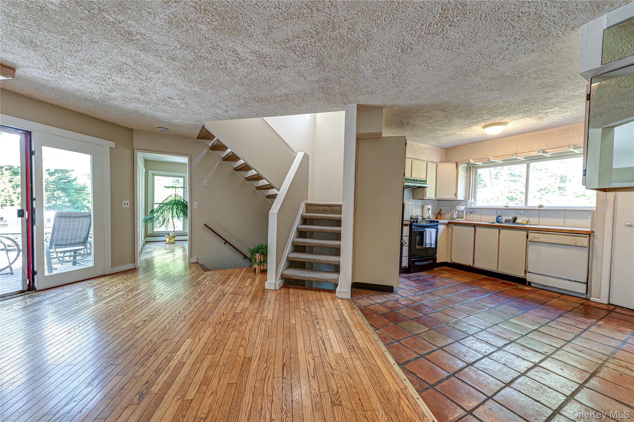 14 Sylvester Road Wading River, NY 11792 - Photo 8 of 19