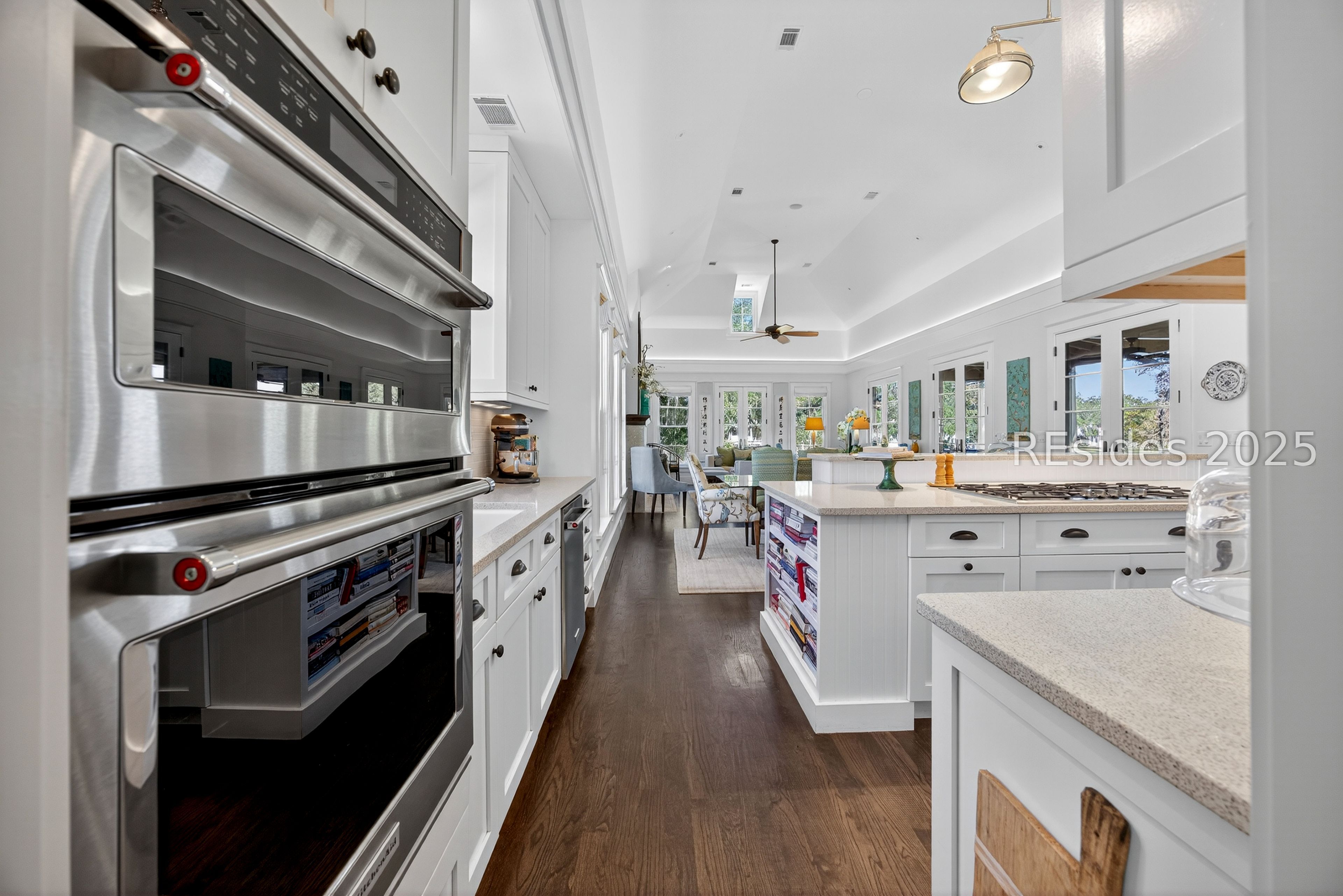 27 Over Dam Beaufort, SC 29906 - Photo 10 of 54 Built-in stainless steel appliances