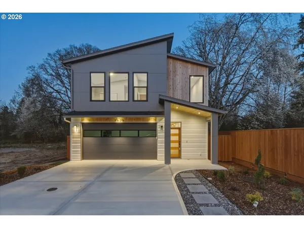 $599,900 | 6623 Northeast 27th Place, Vancouver, WA 98665