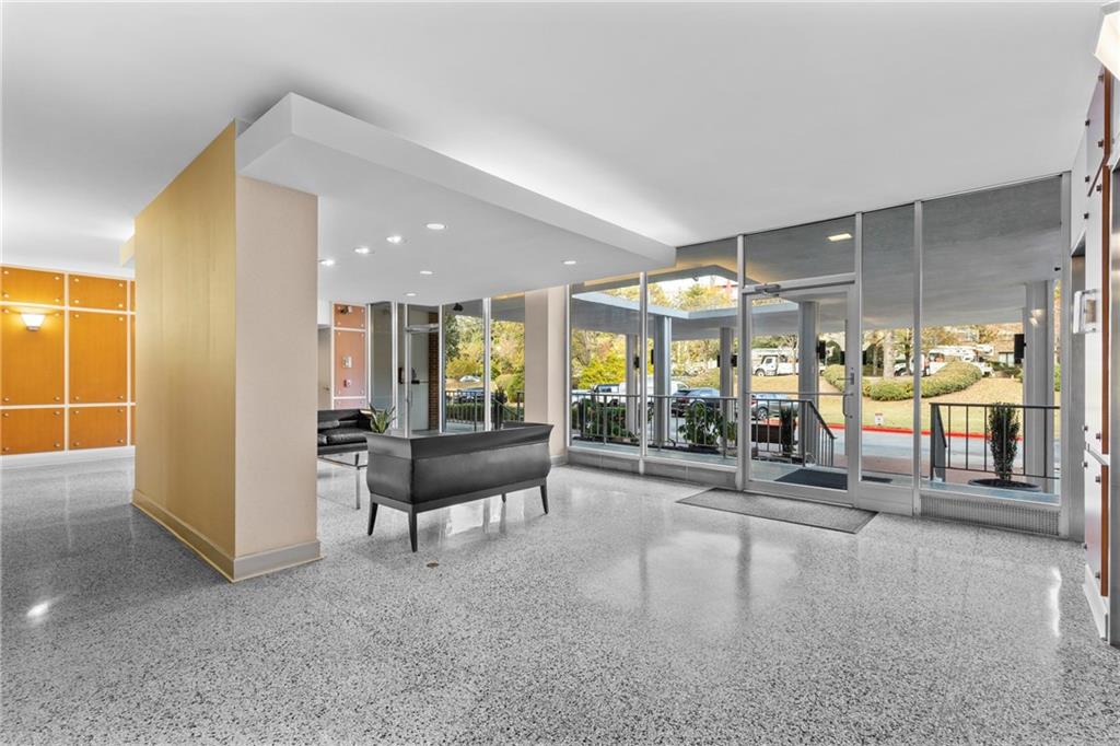 130 26th Street Northwest, Unit 307 Atlanta, GA 30309 - Photo 3 of 22