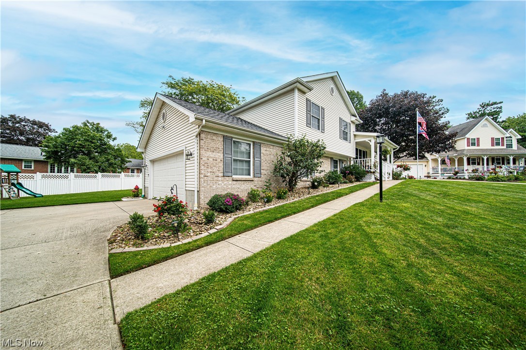 14815 Indian Ridge Trail Burton, OH 44021 - Photo 3 of 34 Gallery Image 3