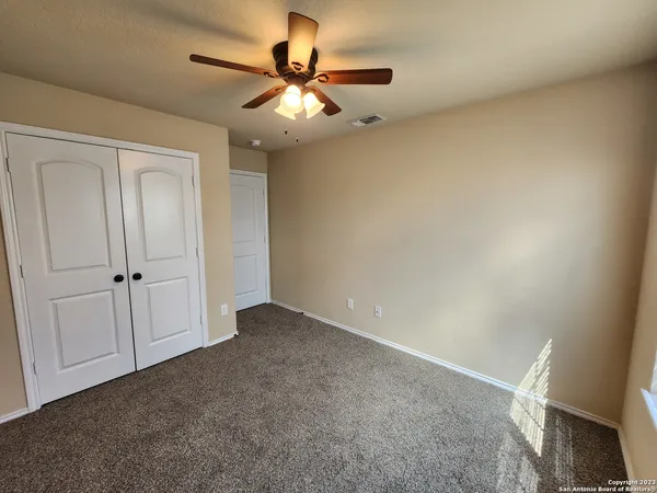 $1,425 | 303 Rosalie Drive, New Braunfels, TX 78130