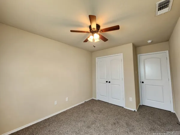 $1,425 | 303 Rosalie Drive, New Braunfels, TX 78130