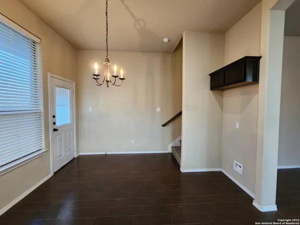 $1,425 | 303 Rosalie Drive, New Braunfels, TX 78130