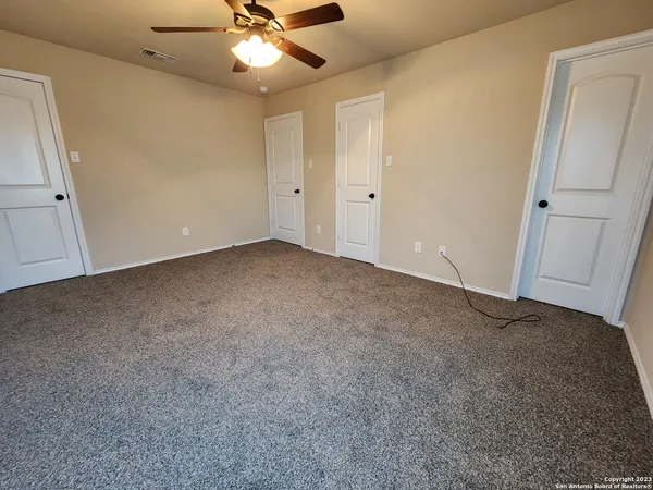 $1,425 | 303 Rosalie Drive, New Braunfels, TX 78130