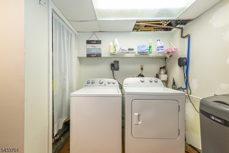 37 Green Road Sparta, NJ 07871 - Photo 42 of 49