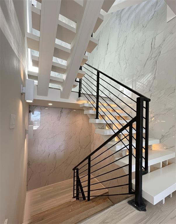 966 Wauka Ridge Road Cleveland, GA 30528 - Photo 9 of 16 a view of entryway