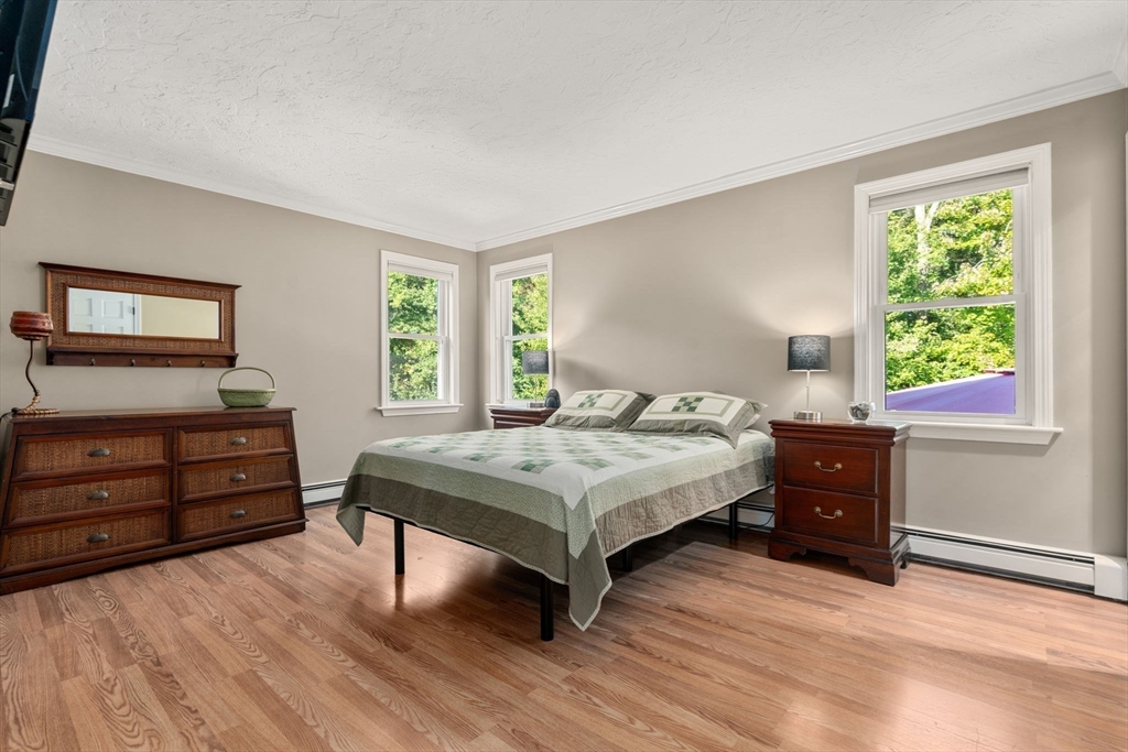 42 Harriman Road Hudson, MA 01749 - Photo 14 of 32 Gallery Image 14