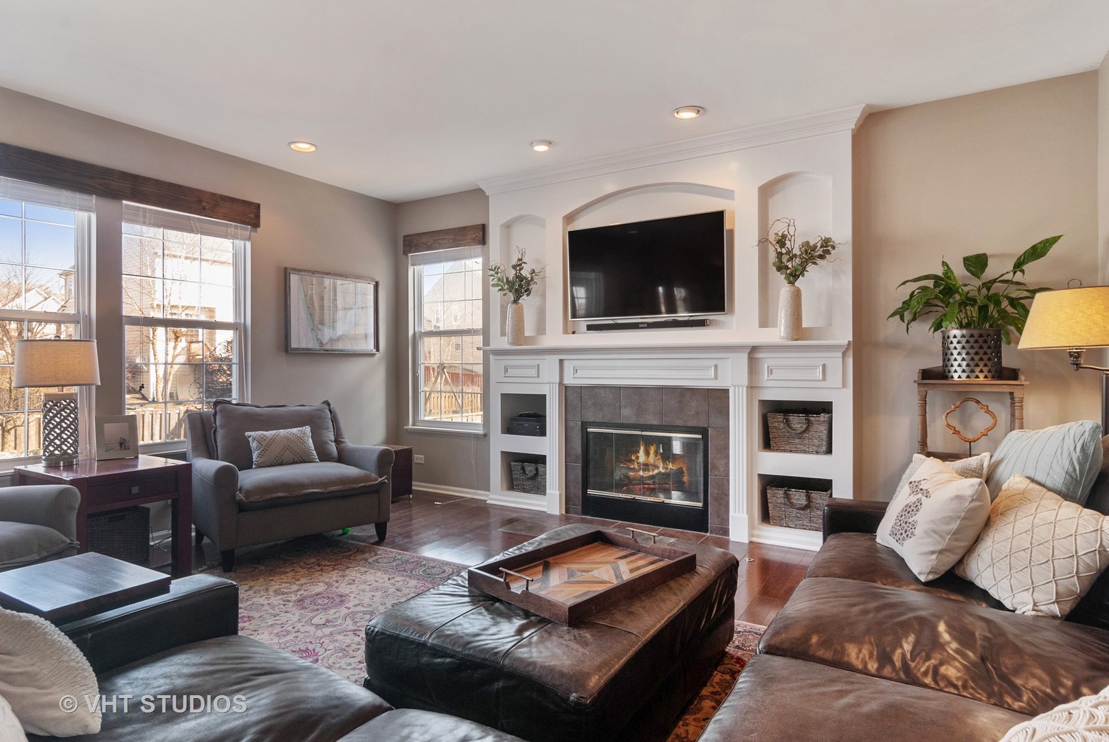 310 Monument Road Elgin, IL 60124 - Photo 14 of 33