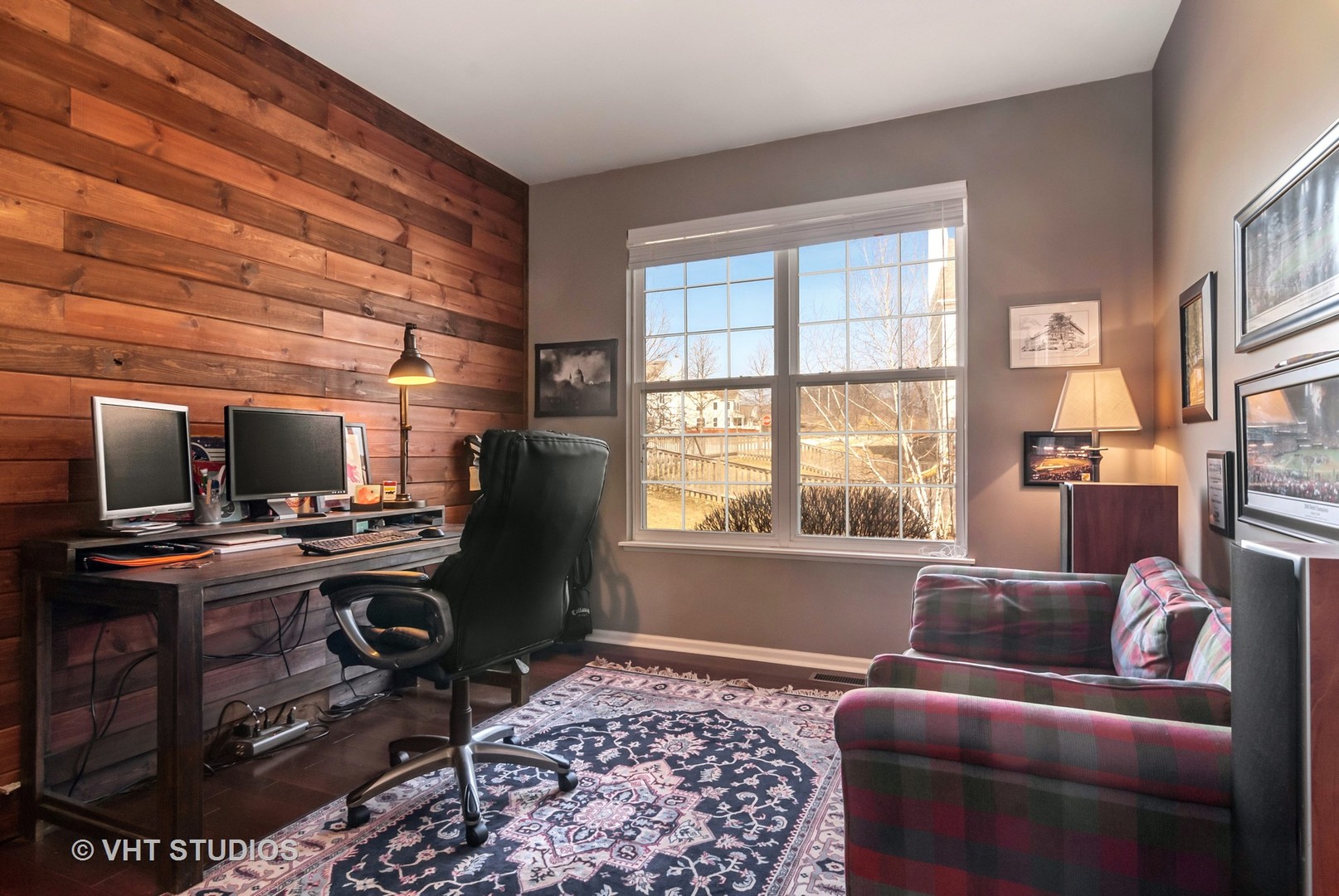 310 Monument Road Elgin, IL 60124 - Photo 16 of 33