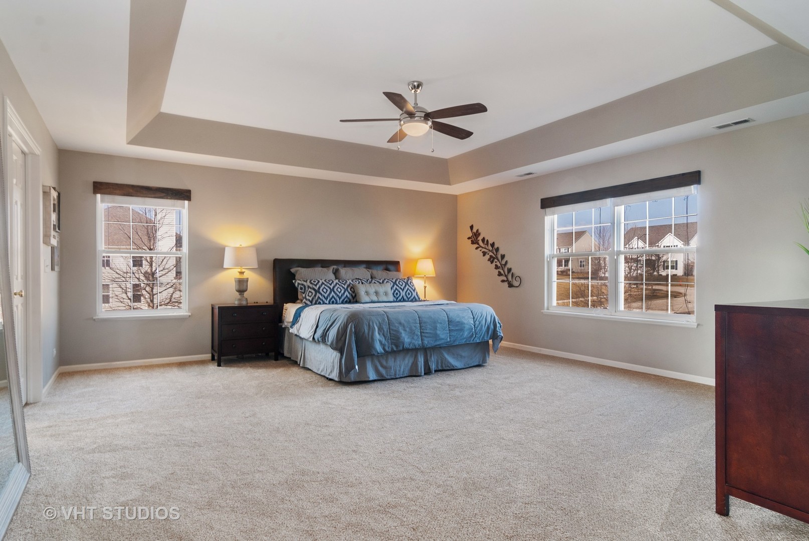 310 Monument Road Elgin, IL 60124 - Photo 20 of 33