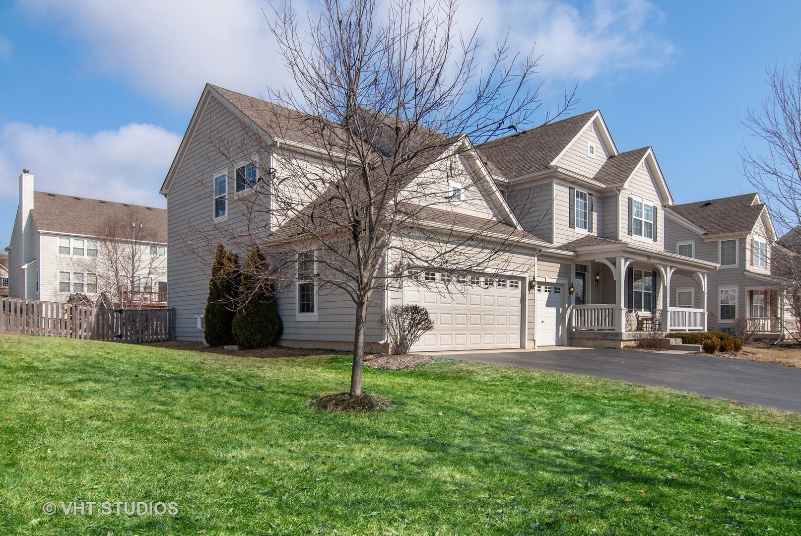 310 Monument Road Elgin, IL 60124 - Photo 29 of 33