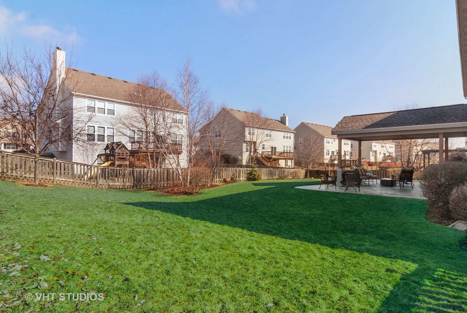 310 Monument Road Elgin, IL 60124 - Photo 31 of 33