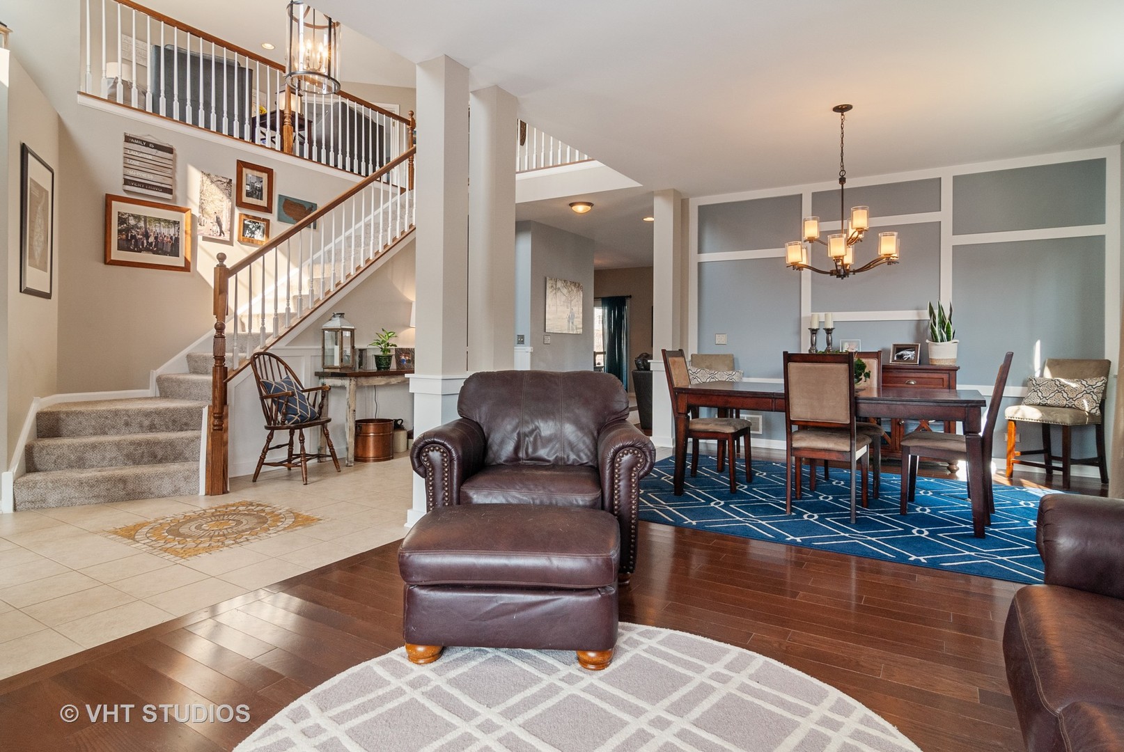 310 Monument Road Elgin, IL 60124 - Photo 6 of 33