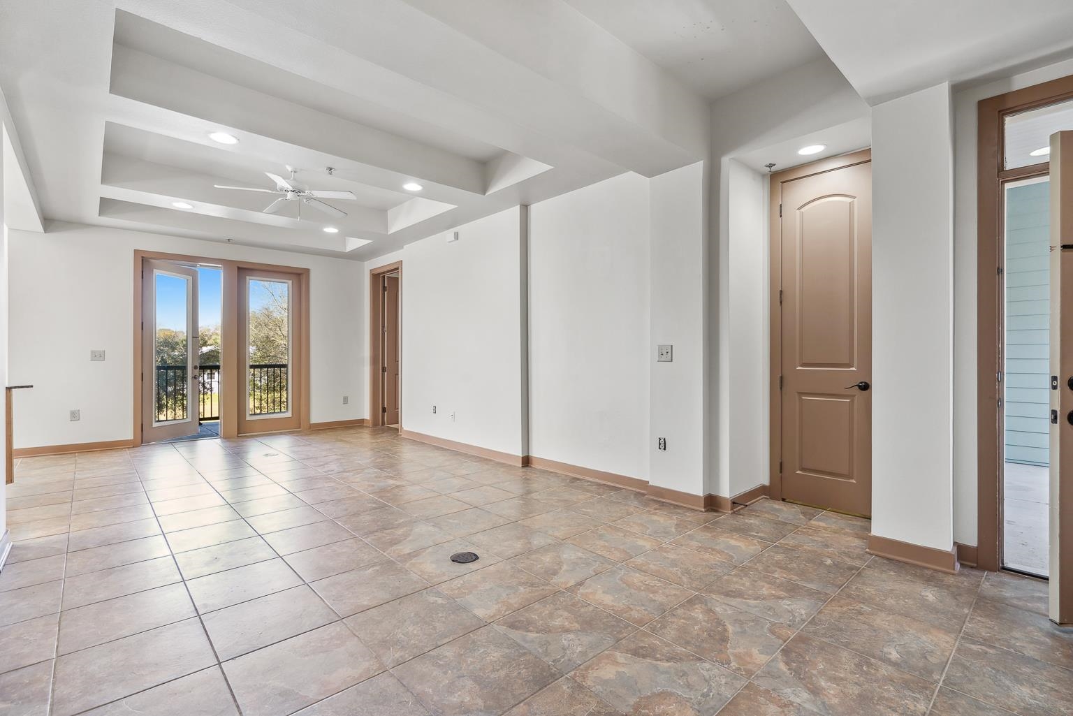 1430 Regency Road, Unit H201 Gulf Shores, AL 36542 - Photo 9 of 49 Living Room