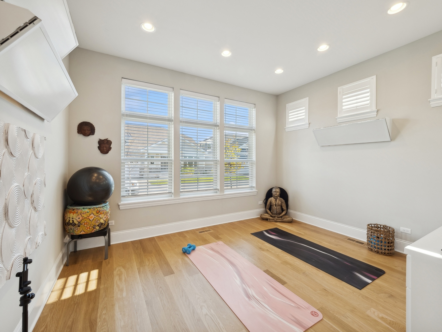 2830 Parkside Circle Glenview, IL 60026 - Photo 12 of 31 a bedroom with furniture and a window
