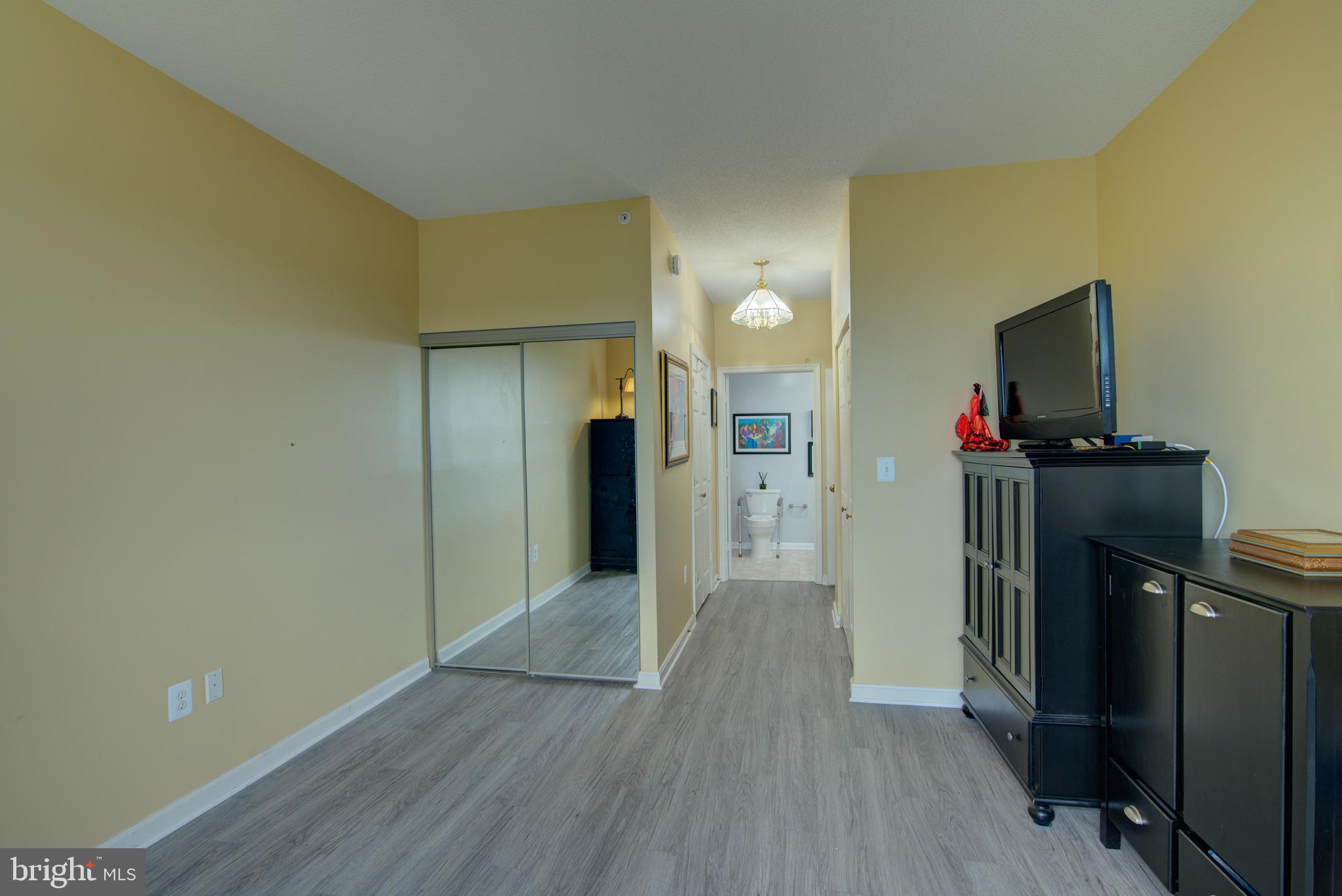 19365 Cypress Ridge Terrace, Unit 1102 Leesburg, VA 20176 - Photo 34 of 60