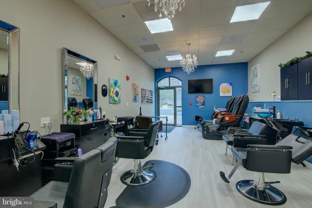 $389,000 | 19365 Cypress Ridge Terrace, Unit 1102, Leesburg, VA 20176