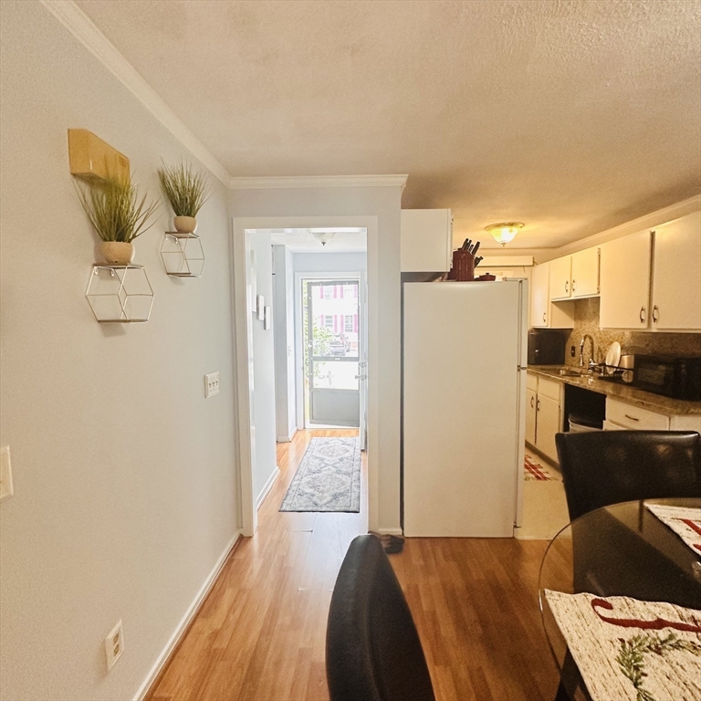 520 High Street, Unit 7 Clinton, MA 01510 - Photo 5 of 42
