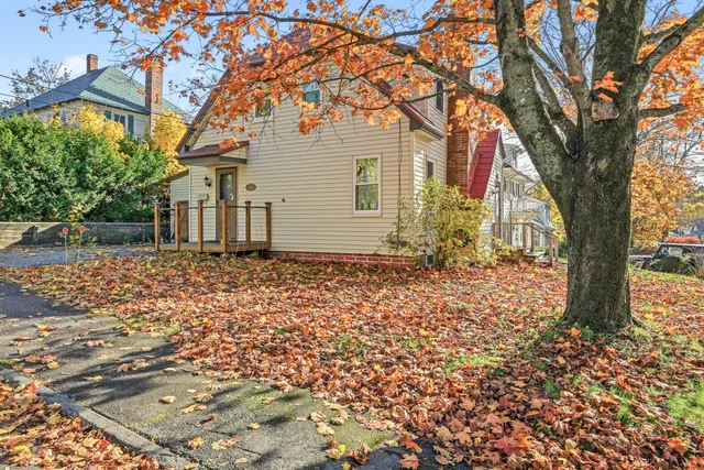 $269,900 | 141 Sewall Street, Augusta, ME 04330