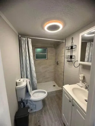 $1,800 | 5303 North 34th Street, Tampa, FL 33610