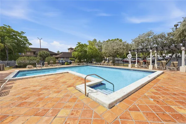 $2,200 | 10431 North Kendall Drive, Unit D204, Miami, FL 33176