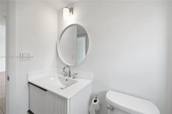 $2,200 | 10431 North Kendall Drive, Unit D204, Miami, FL 33176