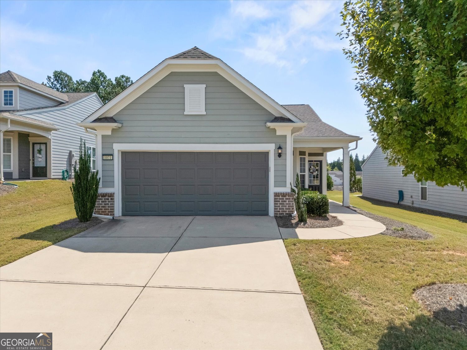 1071 Southern Pne Road Greensboro, GA 30642 - Photo 1 of 35 a front view of house with yard