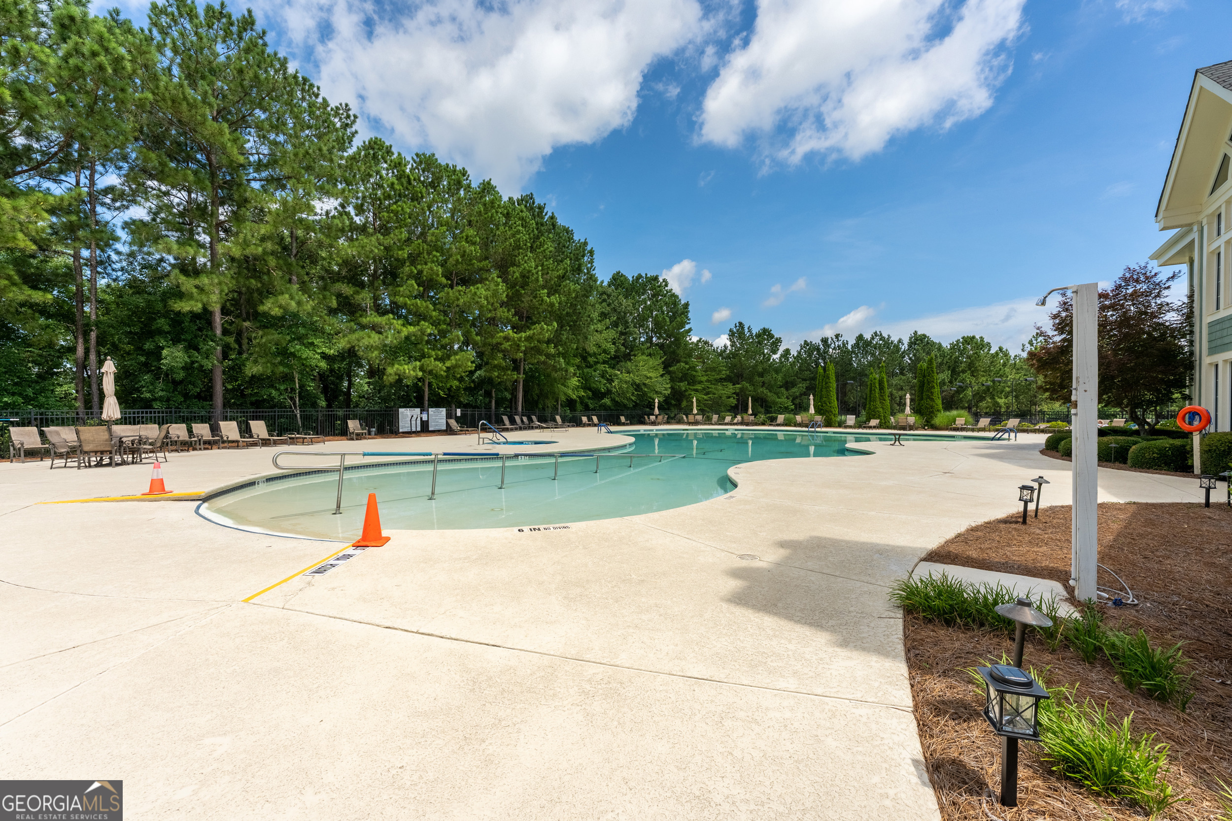 1071 Southern Pne Road Greensboro, GA 30642 - Photo 25 of 35 a view of swimming pool with a yard