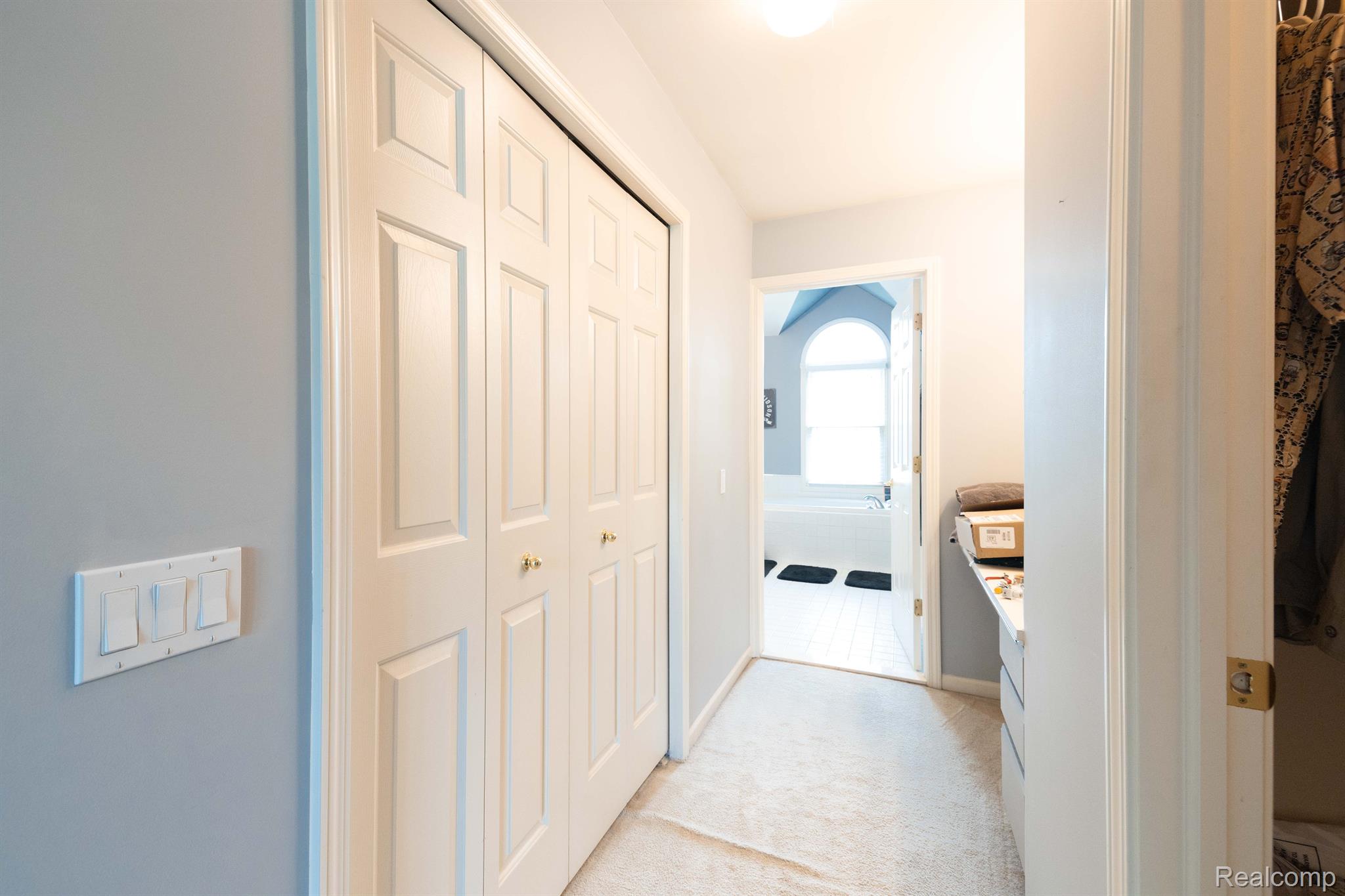 3932 Kaeleaf Road Lake Orion, MI 48360 - Photo 22 of 46 Gallery Image 22