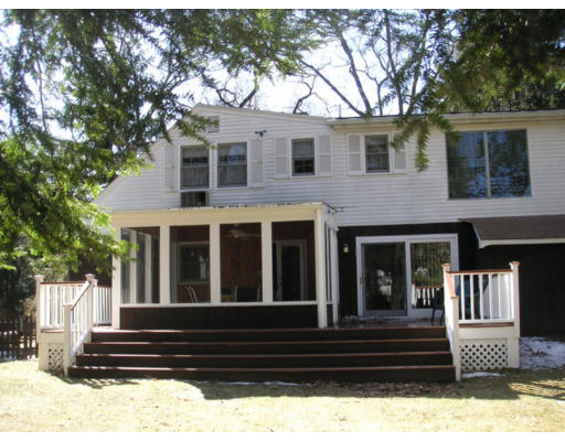 167 Pond Brook Road Newton, MA 02467 - Photo 4 of 7