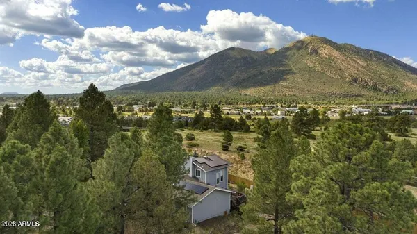 $869,900 | 4652 East Northwood Way, Flagstaff, AZ 86004