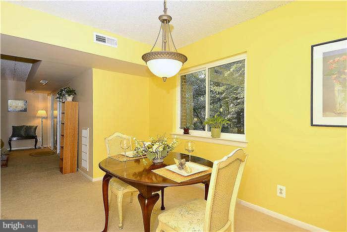 11835 Shire Court, Unit 21B Reston, VA 20191 - Photo 8 of 14 Dining Room