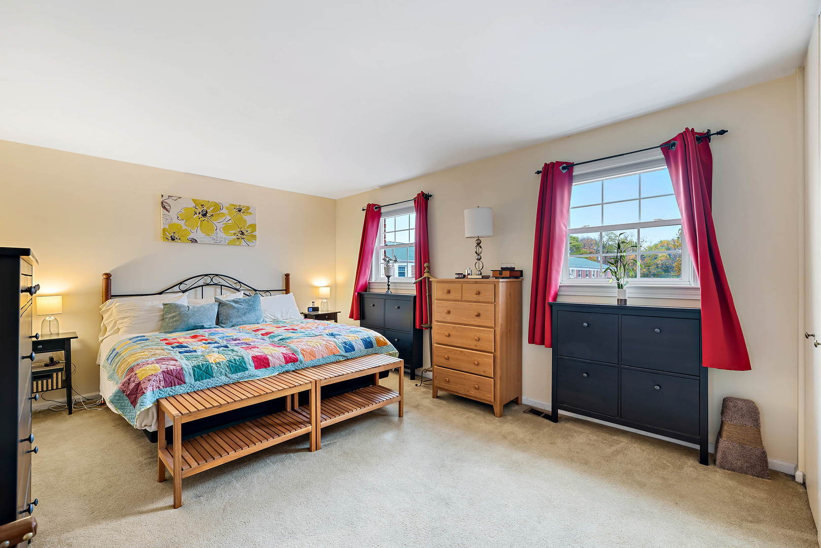 2142 Rugen Road, Unit C Glenview, IL 60026 - Photo 12 of 24 a bedroom with a bed and a window