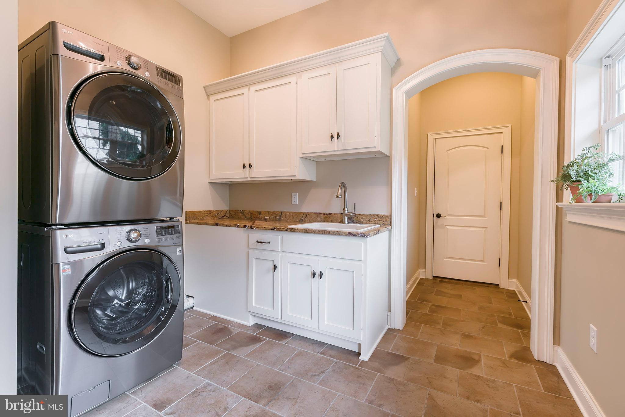 605 Bent Creek Drive Lititz, PA 17543 - Photo 40 of 43