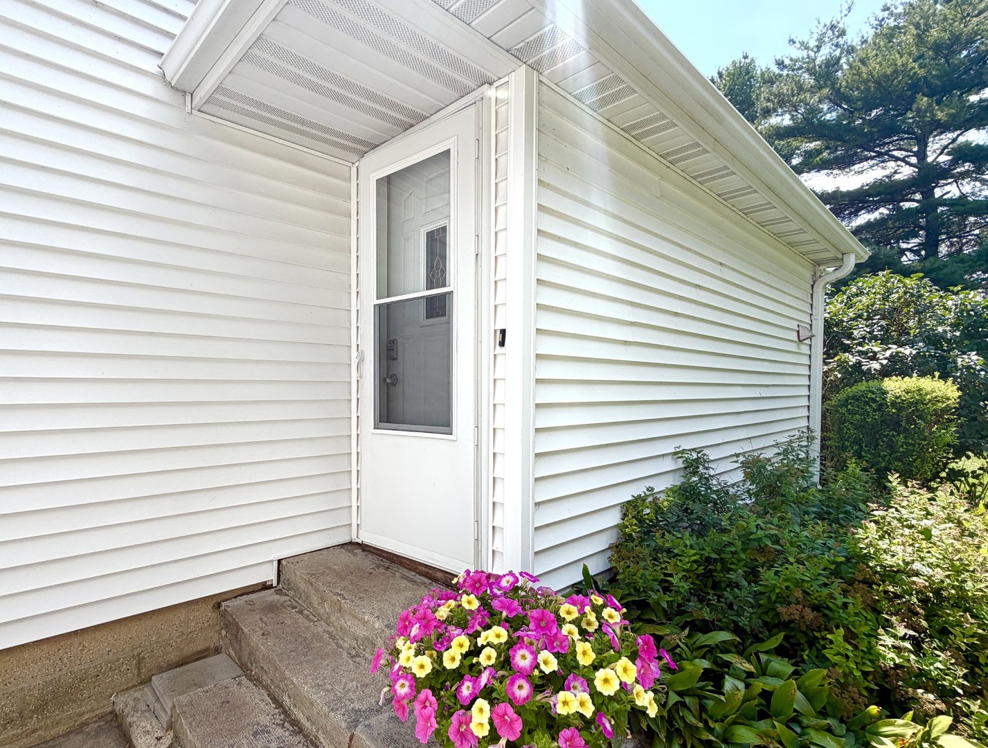 843 North 2401st Road Oglesby, IL 61348 - Photo 4 of 26 Gallery Image 4