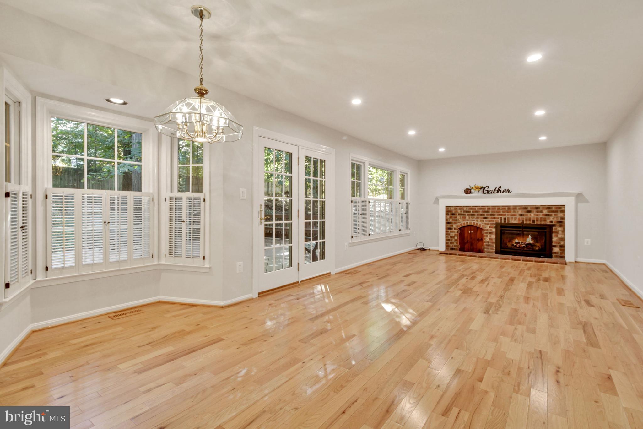 2604 Bayview Lane Silver Spring, MD 20906 - Photo 11 of 42 Breakfast Nook
