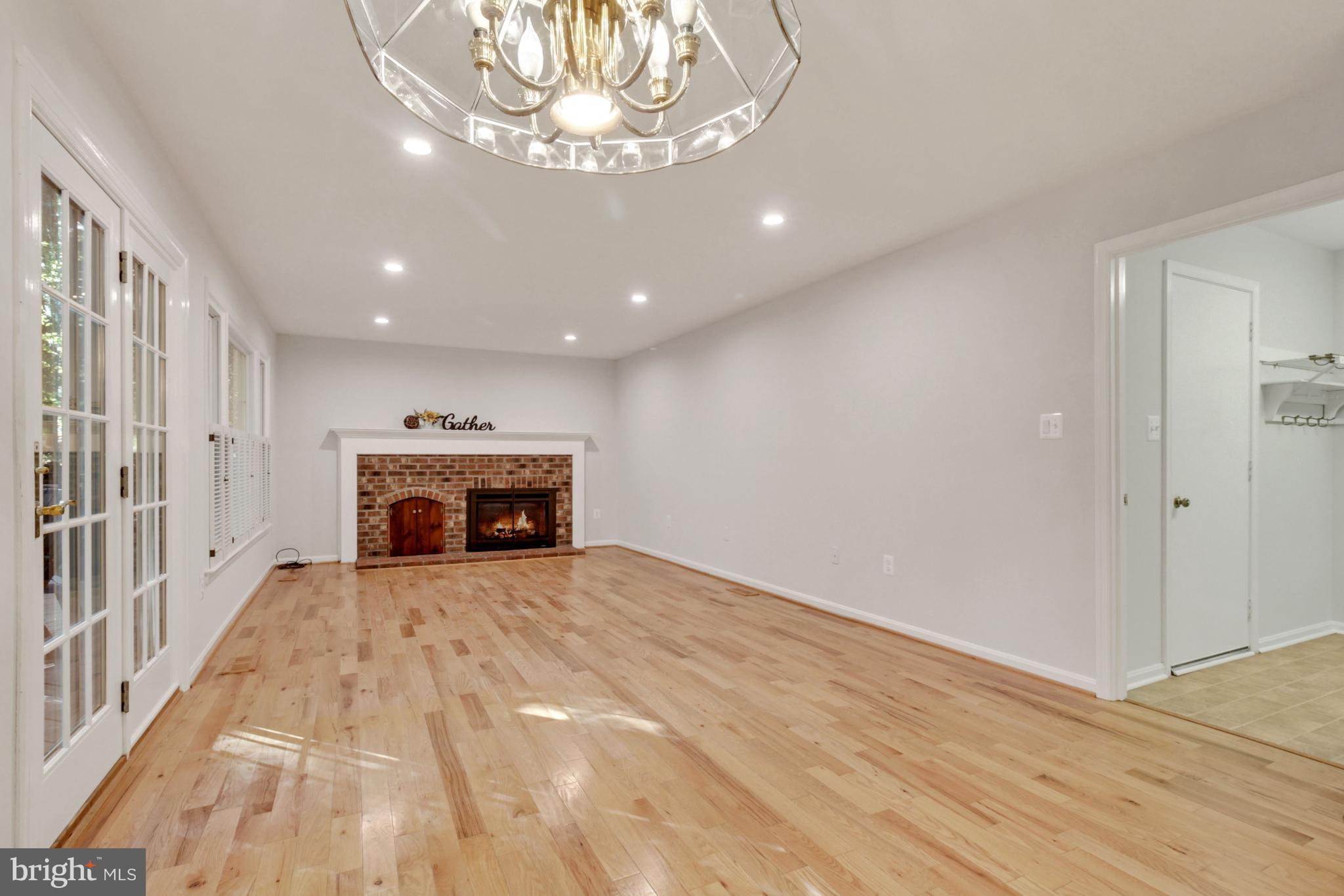 2604 Bayview Lane Silver Spring, MD 20906 - Photo 12 of 42 Family Room
