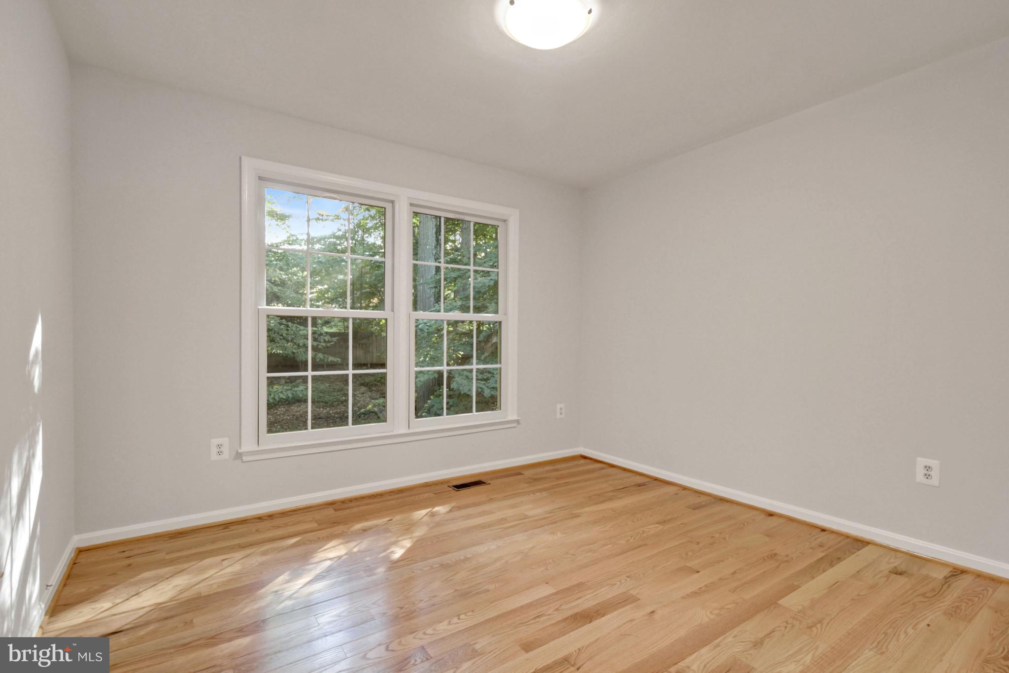 2604 Bayview Lane Silver Spring, MD 20906 - Photo 24 of 42 Bedroom #4