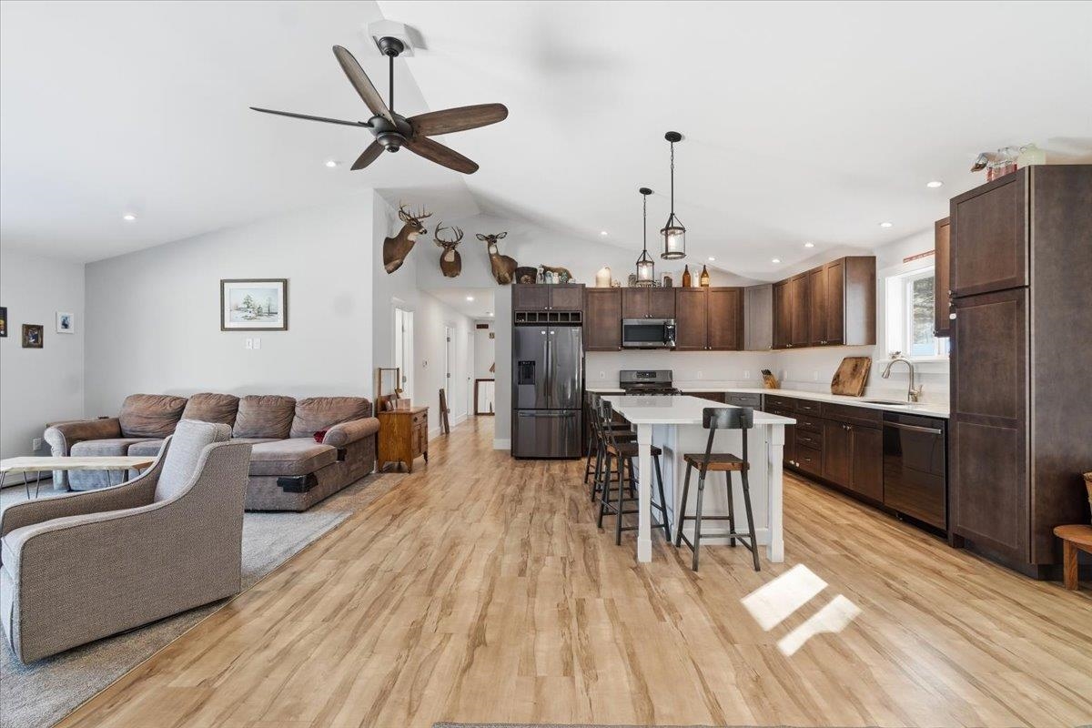 1074 Williamson Road Cambridge, VT 05464 - Photo 3 of 37