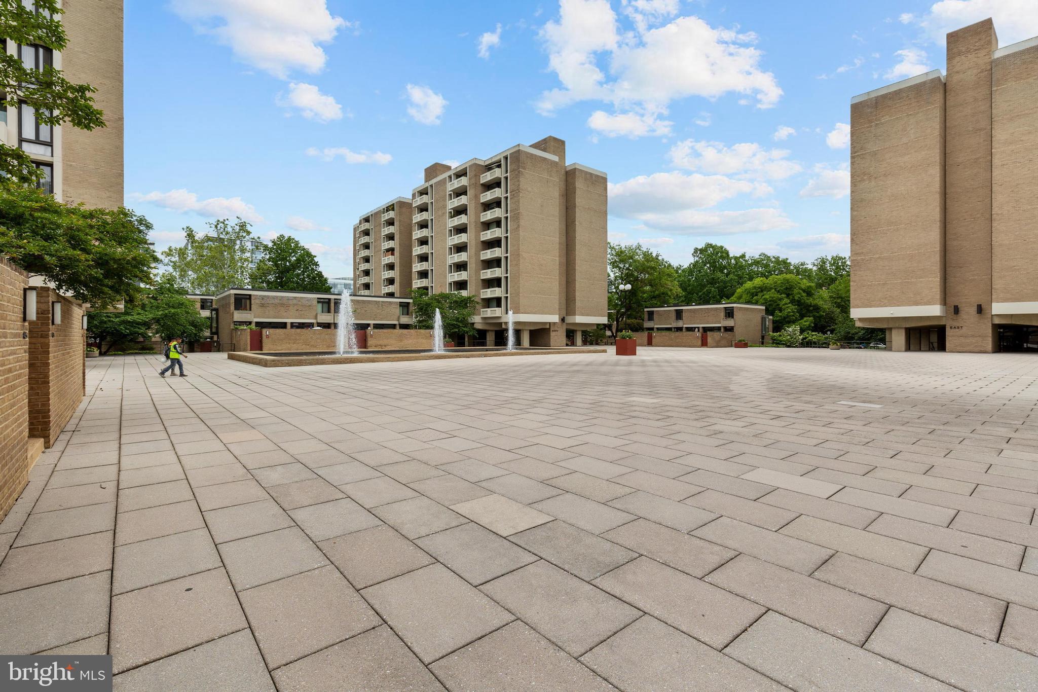 1245 4th Street Southwest, Unit E509 Washington, DC 20024 - Photo 25 of 26