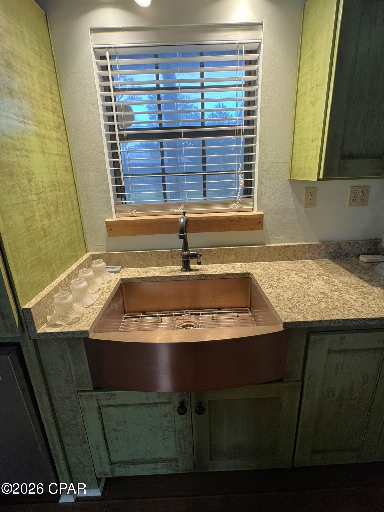 419 Spikes Road Southport, FL 32409 - Photo 14 of 50