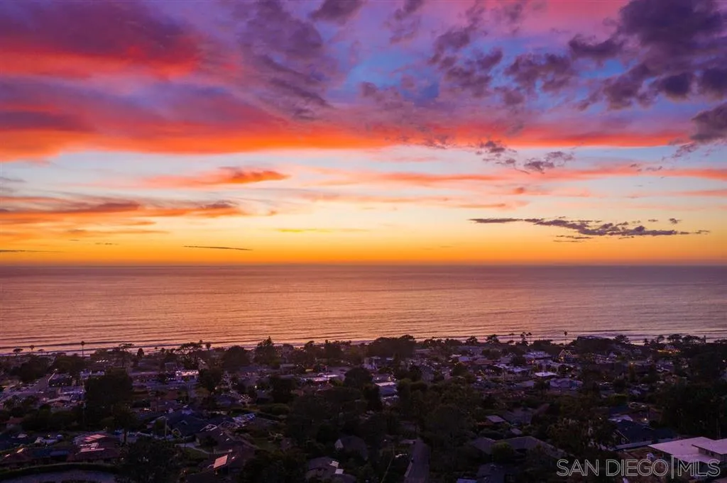692 Rimini Road Del Mar, CA 92014 - Photo 25 of 25 a view of city and ocean