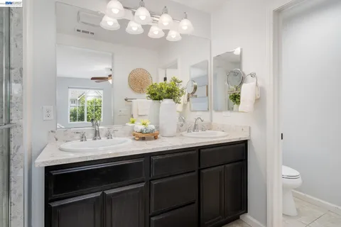 $825,000 | 164 Heligan Lane, Unit 8, Livermore, CA 94551