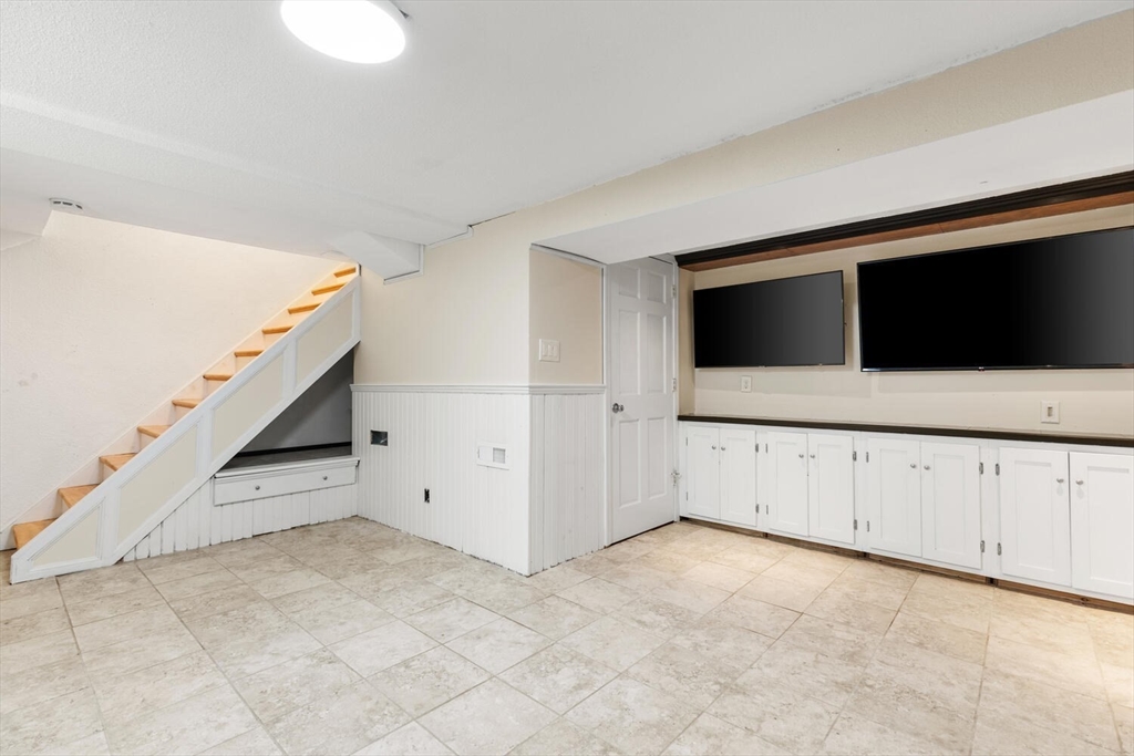 45 Pierce Road, Unit 45 Watertown, MA 02472 - Photo 24 of 36 Gallery Image 24