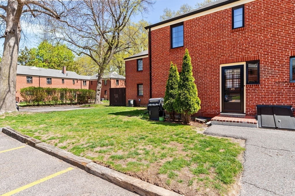 45 Pierce Road, Unit 45 Watertown, MA 02472 - Photo 31 of 36 Gallery Image 31