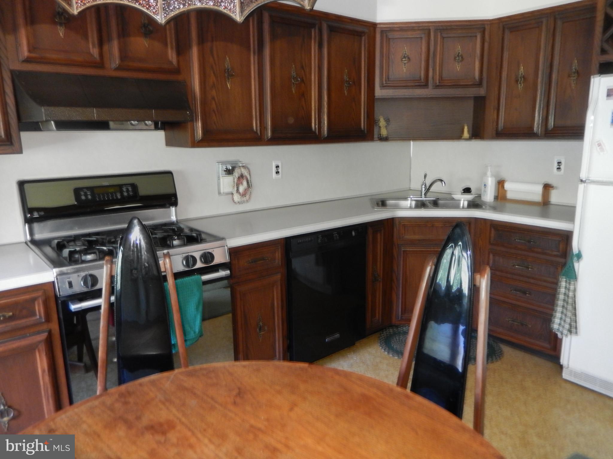 3507 Teton Road Philadelphia, PA 19154 - Photo 9 of 29 Eat In Kitchen