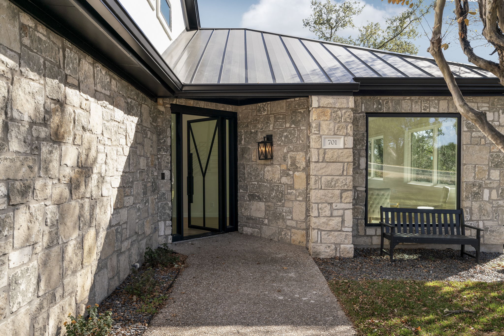 701 Furlong Drive Austin, TX 78746 - Photo 2 of 38