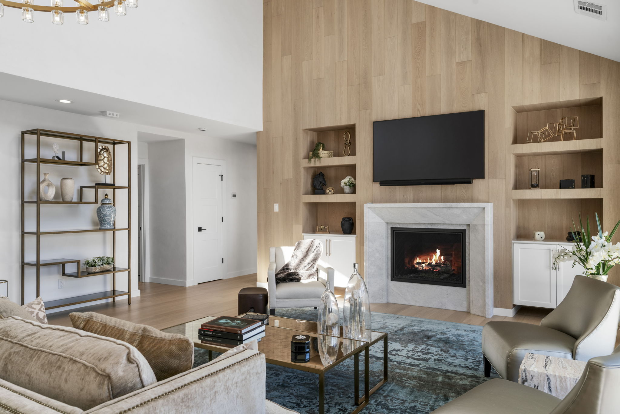 701 Furlong Drive Austin, TX 78746 - Photo 4 of 38