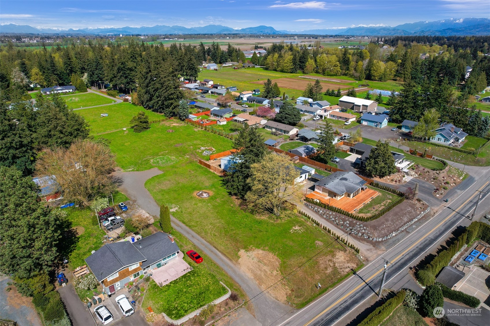 206 East Wiser Lake Road Lynden, WA 98264 - Photo 6 of 12 Gallery Image 6